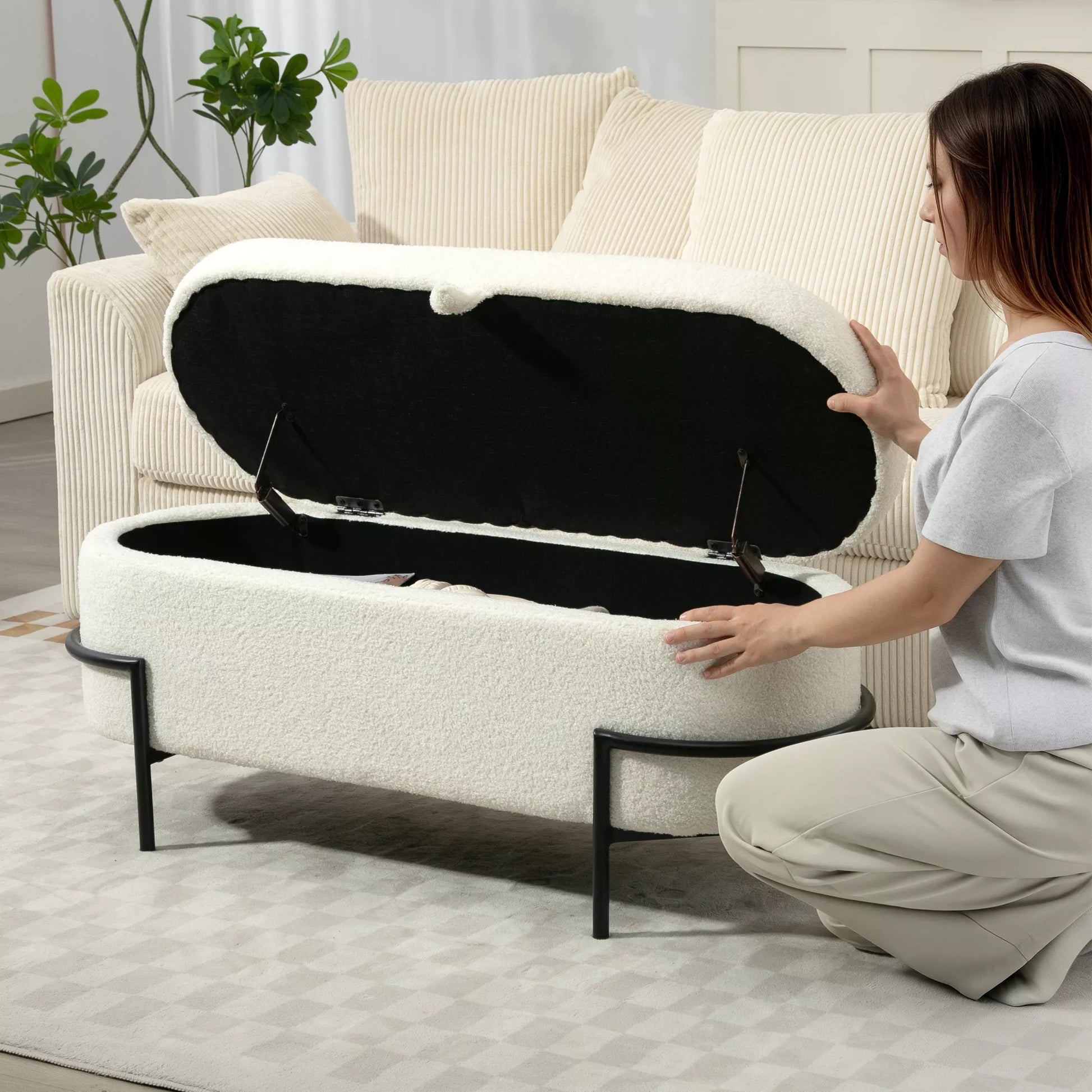 Sėdimoji dėžė, sėdimoji dėžė su dangčiu ir saugojimo erdve, plieninės kojos, minkšta sėdimoji dėžė su vilnoniu apmušalu, kreminė balta spalva