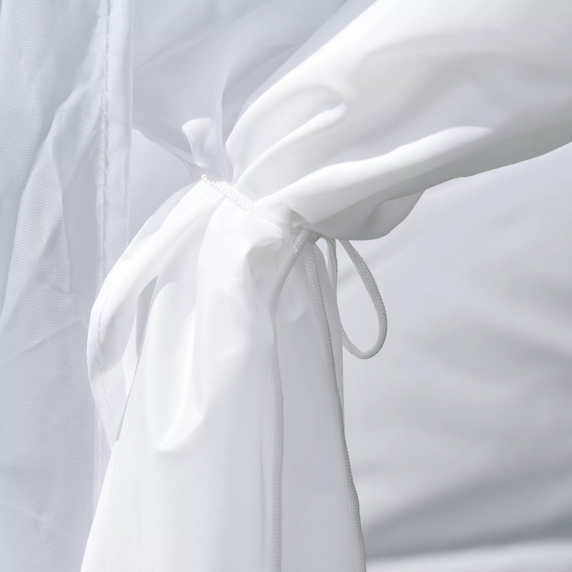 Sodo palapinė, alaus palapinė, 4 nuimamos šoninės sienelės, 2 langai, metalinis rėmas, 2 x 2 m, Balta