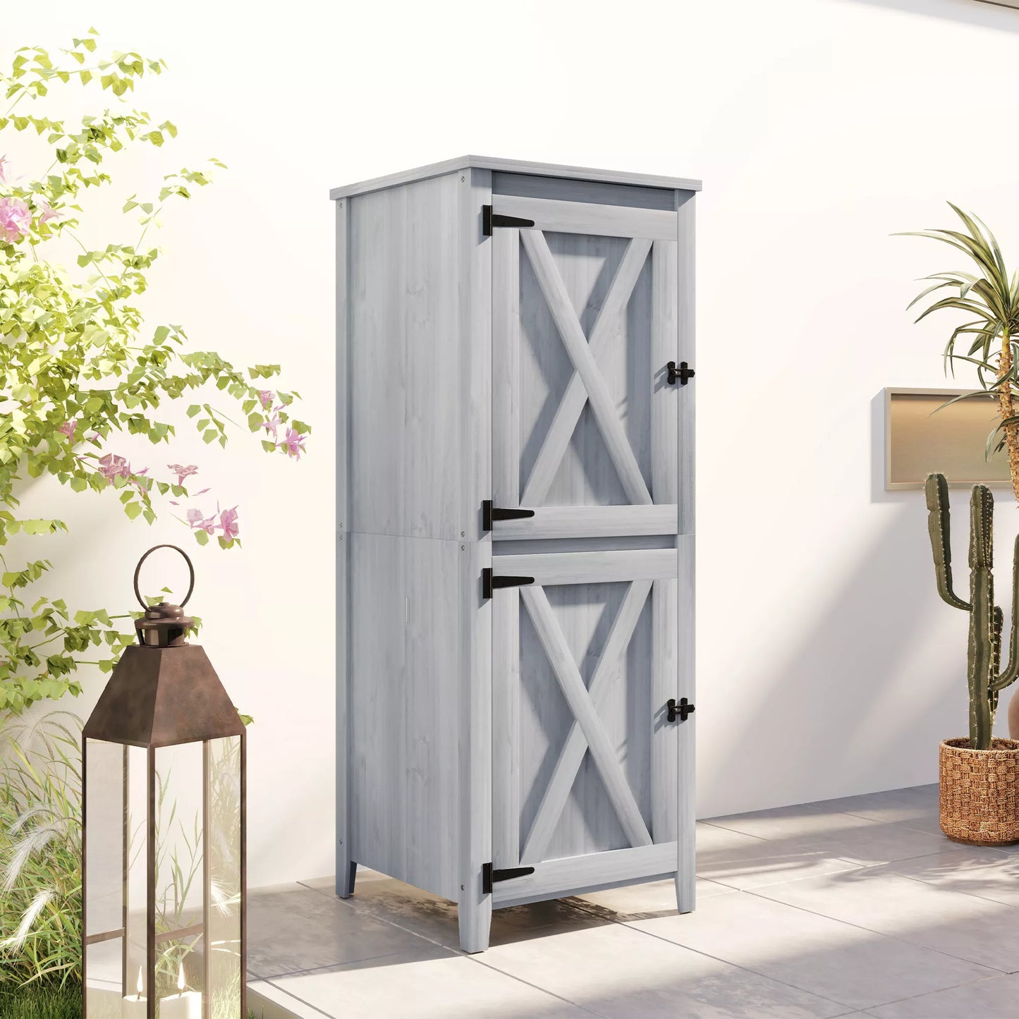 Kompaktiškas medinis sodo namelis įrankiams ir sodo reikmenims laikyti su užrakinamomis durimis, šviesiai pilkos spalvos