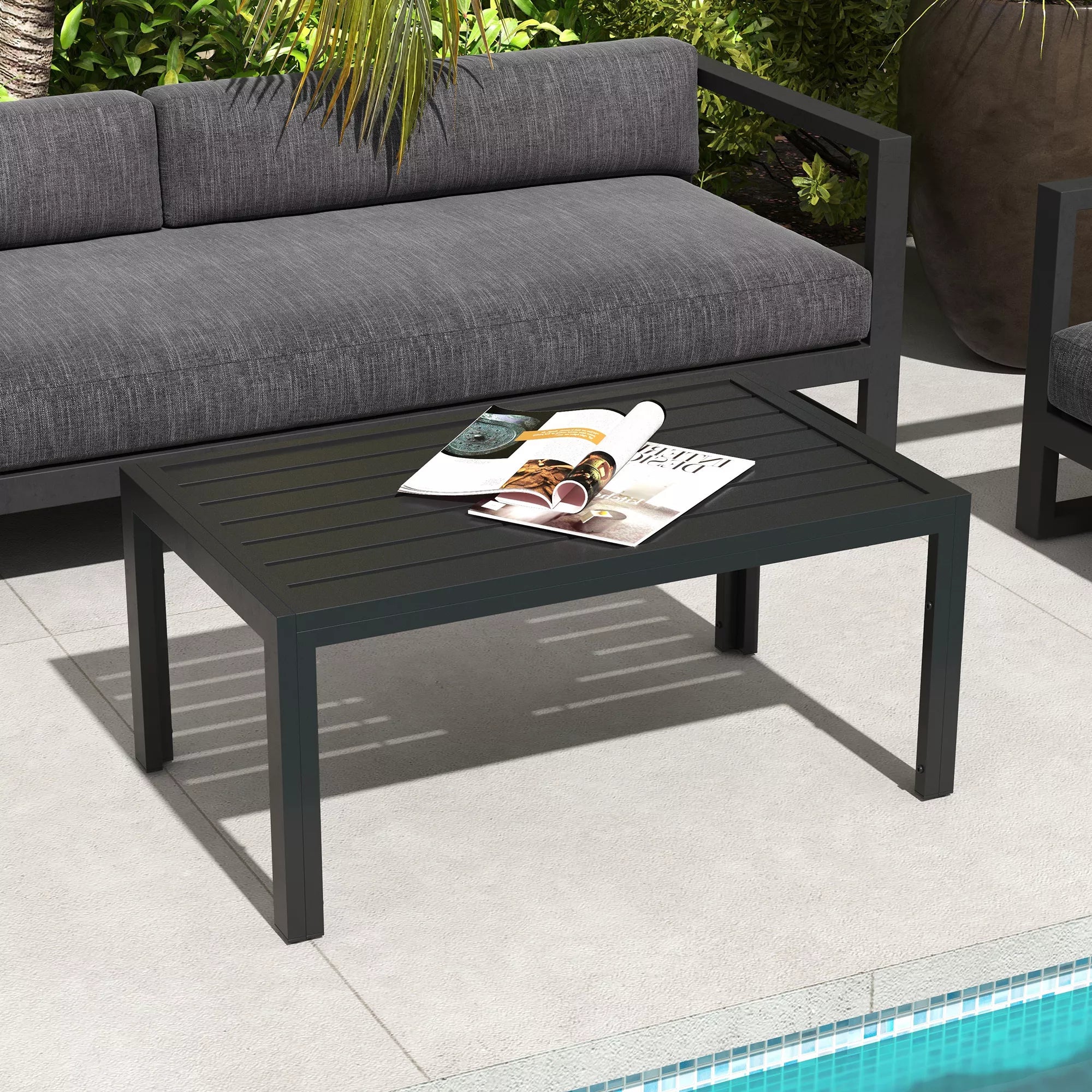 Pagalbinis stalas Balkono stalas iš plieno Stačiakampis kavos stalas Atsparus atmosferos poveikiui Sodo stalas 101,5x61x46 cm Juodas