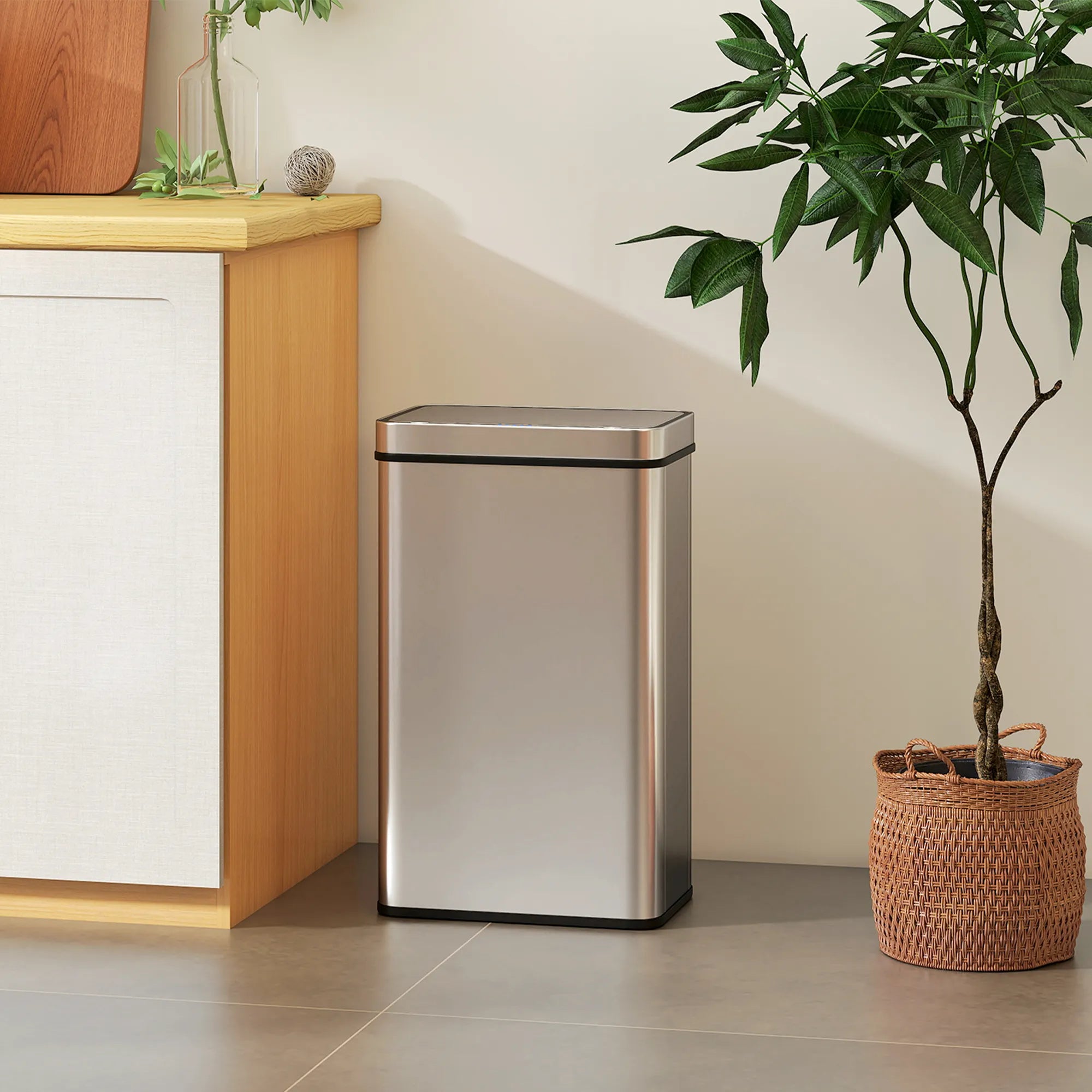 Sensorinė šiukšliadėžė su automatiniu dangčiu, 60 l, sidabrinė