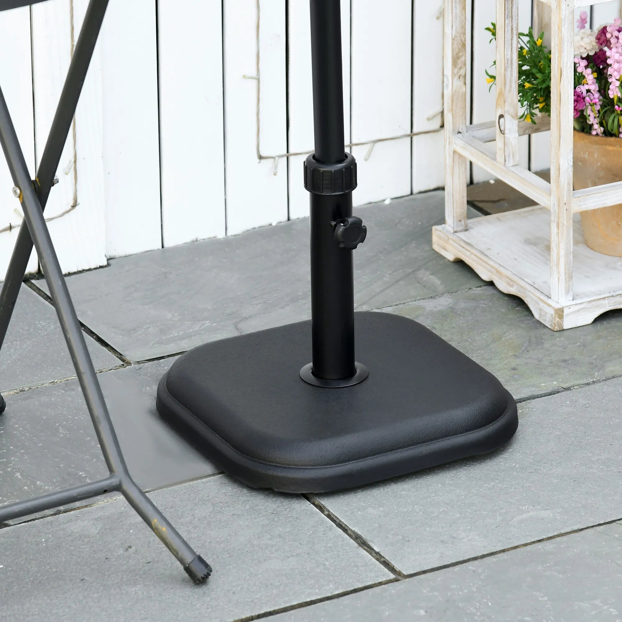 Skėčio stovas, 11 kg, betoninis, 32-38 mm skersmeniui, kvadratinis, juodas