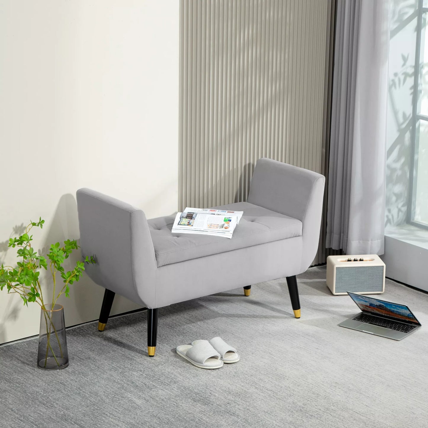 Suolas su daiktadėže ir porankiais, skrynios formos suolas, aksominis poliesteris, kaučiukmedžio mediena, šviesiai pilka, 107 x 42 x 65 cm