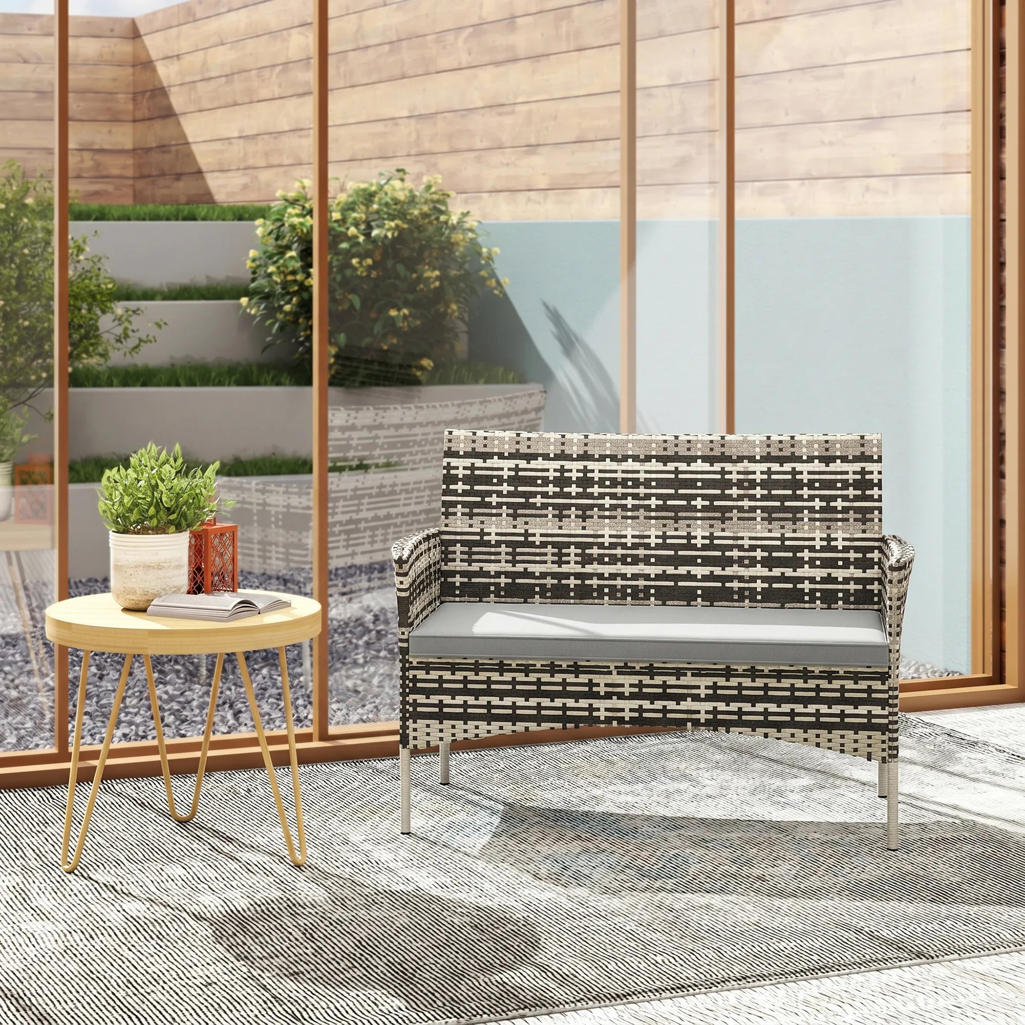 Sodo sofa dvivietė, iš PE ratano, su pagalvėlėmis, plieninis rėmas, šviesiai pilka