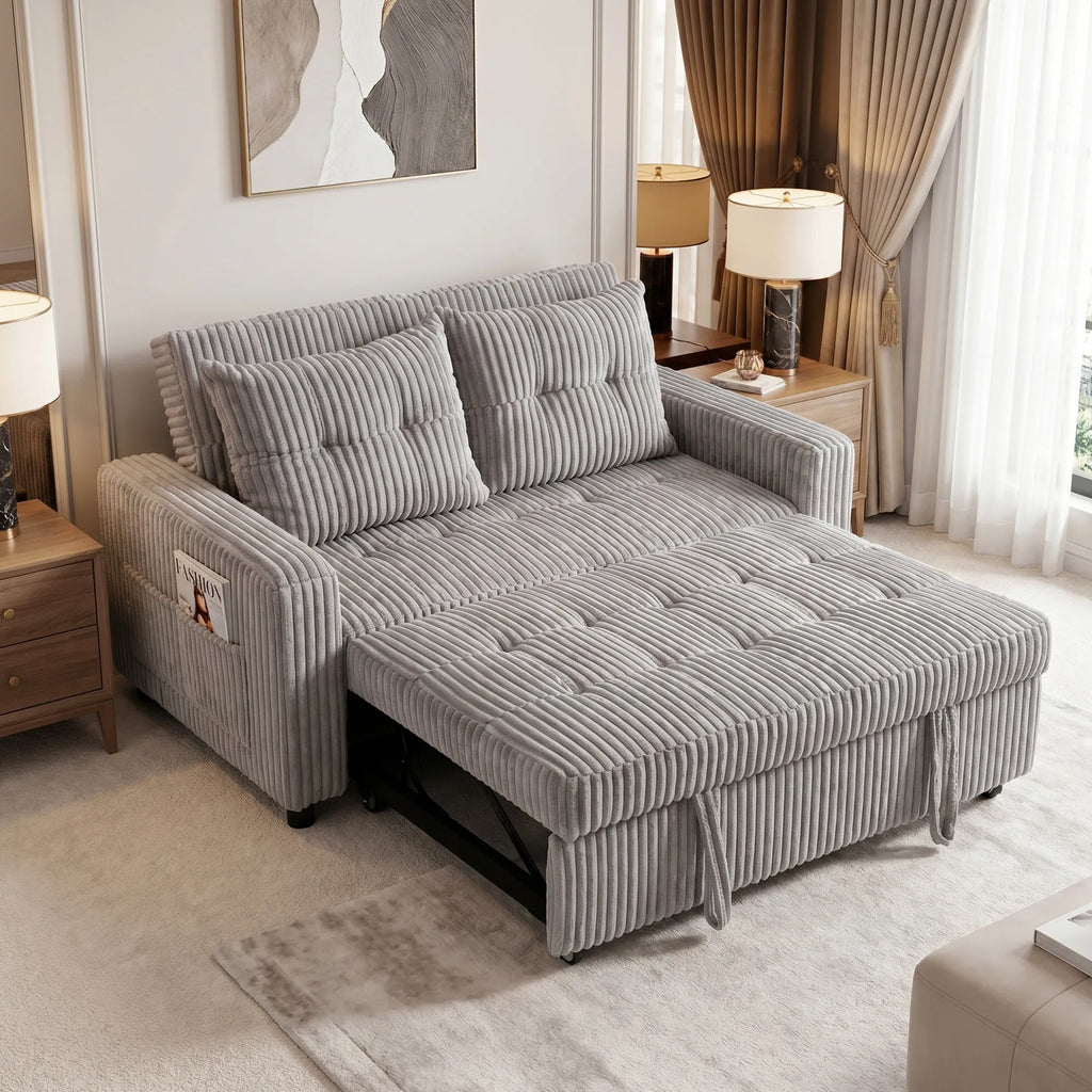 Miegamajame prie naktinių spintelių išskleista sofa su dviem nugaros pagalvėmis