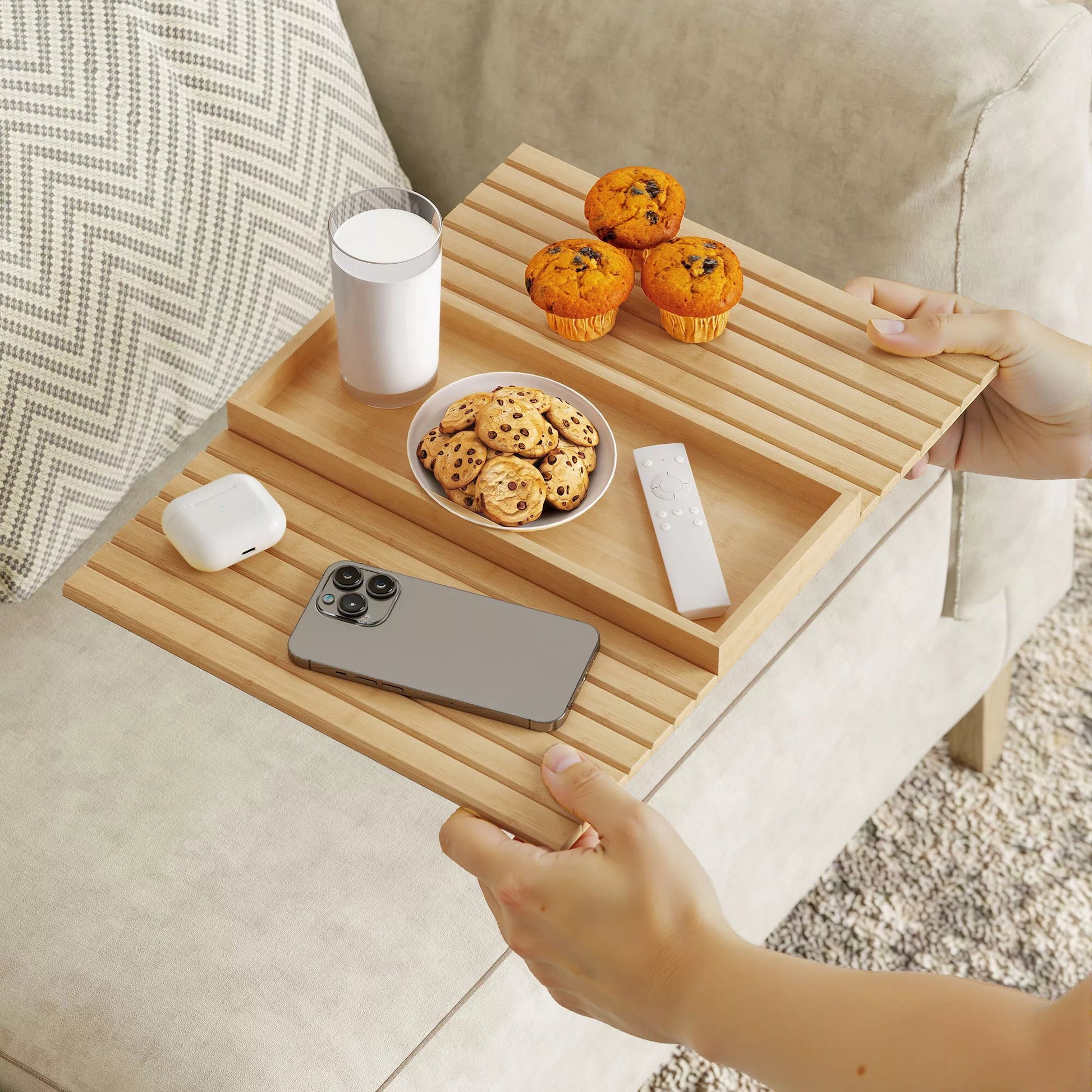 Pagalvėlė su atlošais sofoms, gėrimams, užkandžiams, nuotolinio valdymo pultui, bambuko mediena