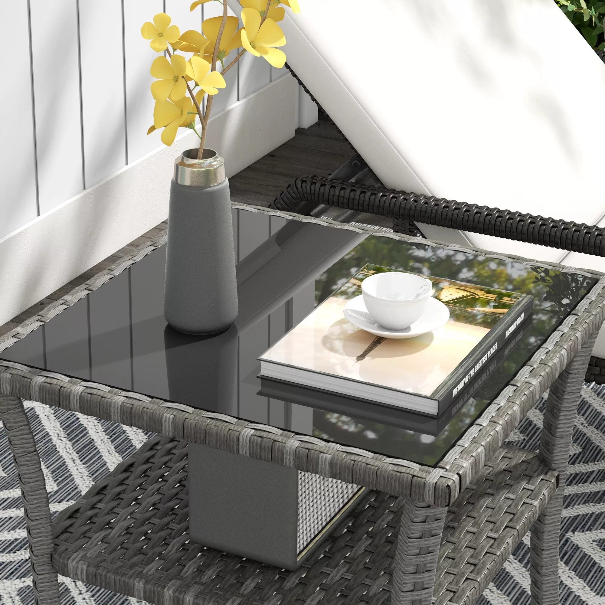 Polyrattan sodo stalas, 50 x 50 x 45 cm, atsparus atmosferos poveikiui, pagalbinis stalas 4 asmenims, kvadratinis su stikliniu stalviršiu