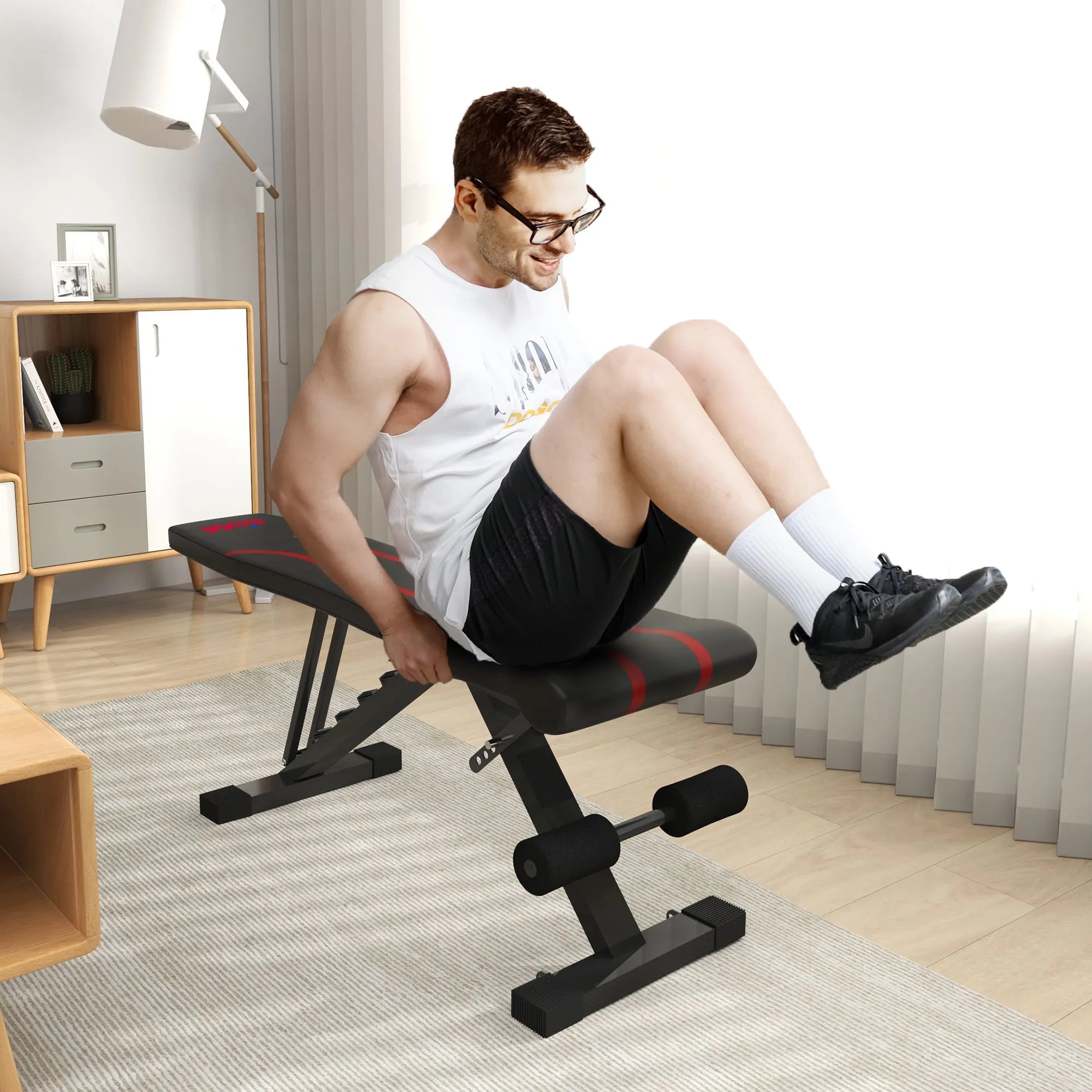 Treniruočių suoliukas, sulankstomas, reguliuojamas, iki 250 kg, juodas