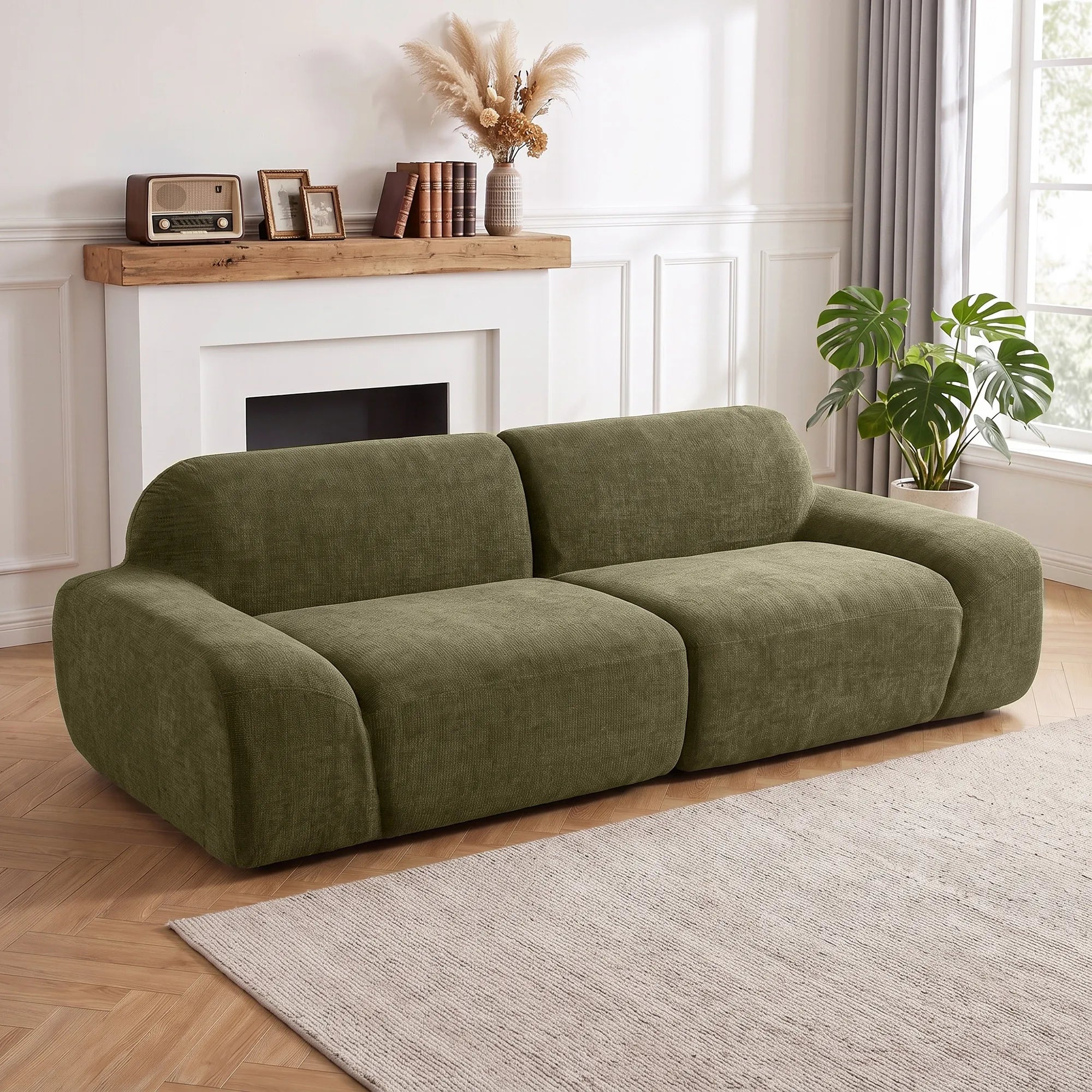 Trivietė sofa, su plačia sėdimąja dalimi, iki 360 kg, tamsiai žalia