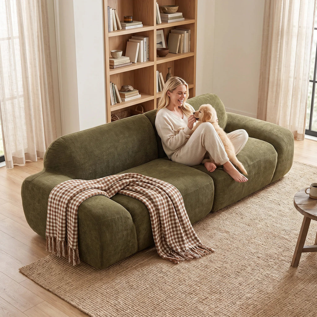 Trivietė sofa, su plačia sėdimąja dalimi, iki 360 kg, tamsiai žalia