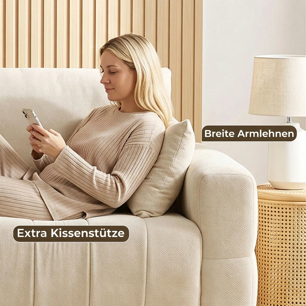 Trivietė sofa su porankiais iki grindų, kreminės baltos spalvos
