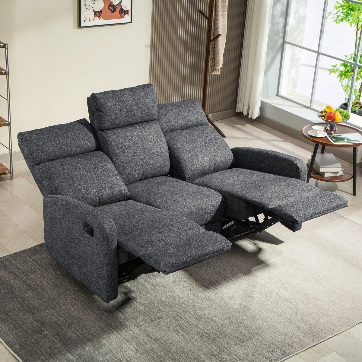 Trivietė sofa su reguliuojamais atlošais ir kojų atrama, pilka