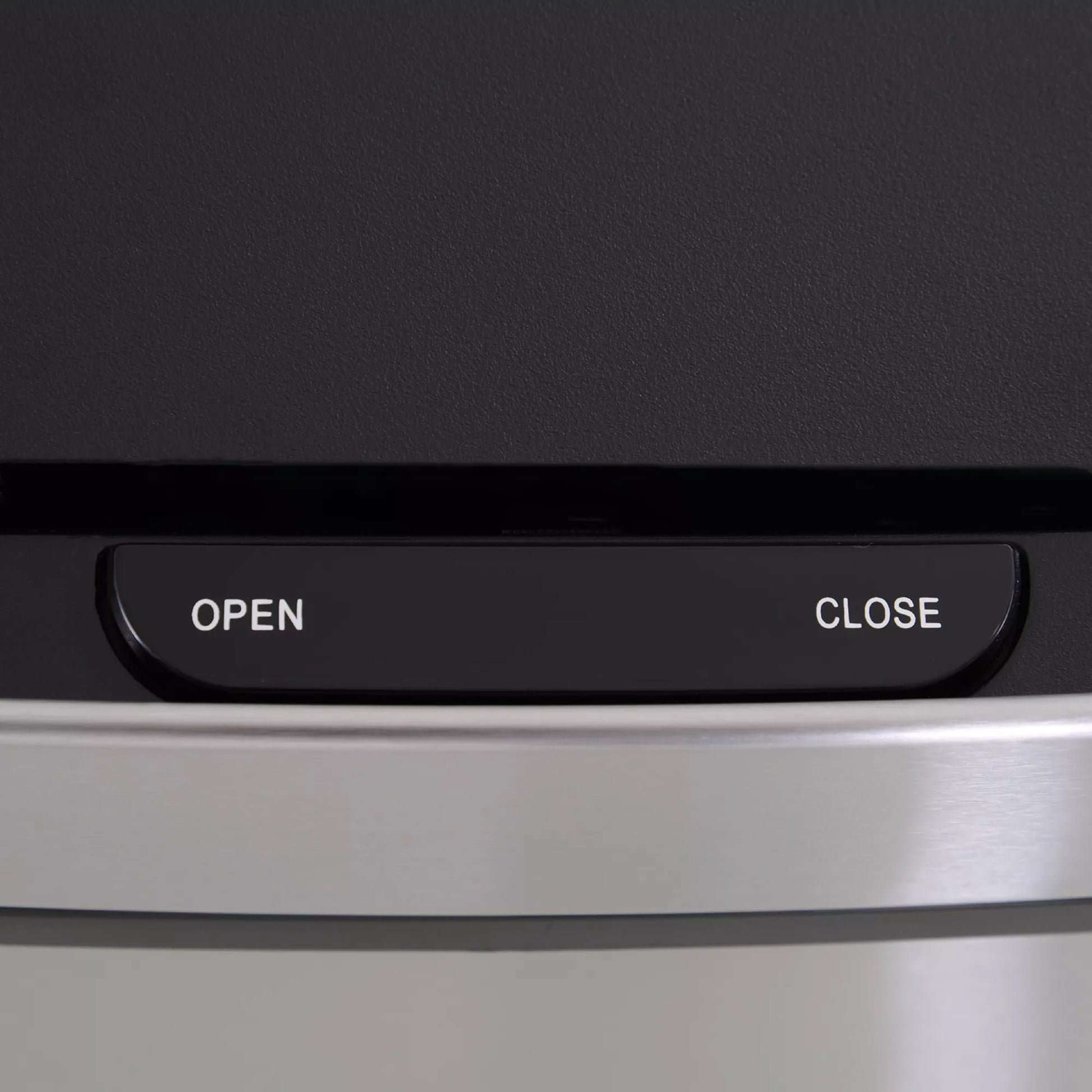 Šiukšliadėžė su jutikliu 47 l + 2 x 12,5 l Automatinė šiukšliadėžė su judesio jutikliu, vandeniui atspari šiukšlių rūšiavimo sistema iš nerūdijančio plieno, skirta virtuvei, sidabrinė