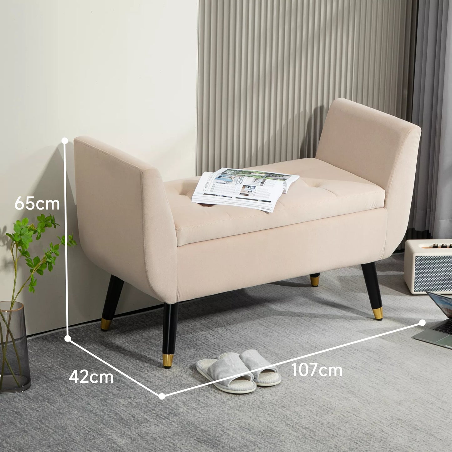 Minkštas suoliukas su daiktadėže, porankiais, samišku poliesteriu, kaučiukmedžio mediena, 107 x 42 x 65 cm, smėlio spalvos