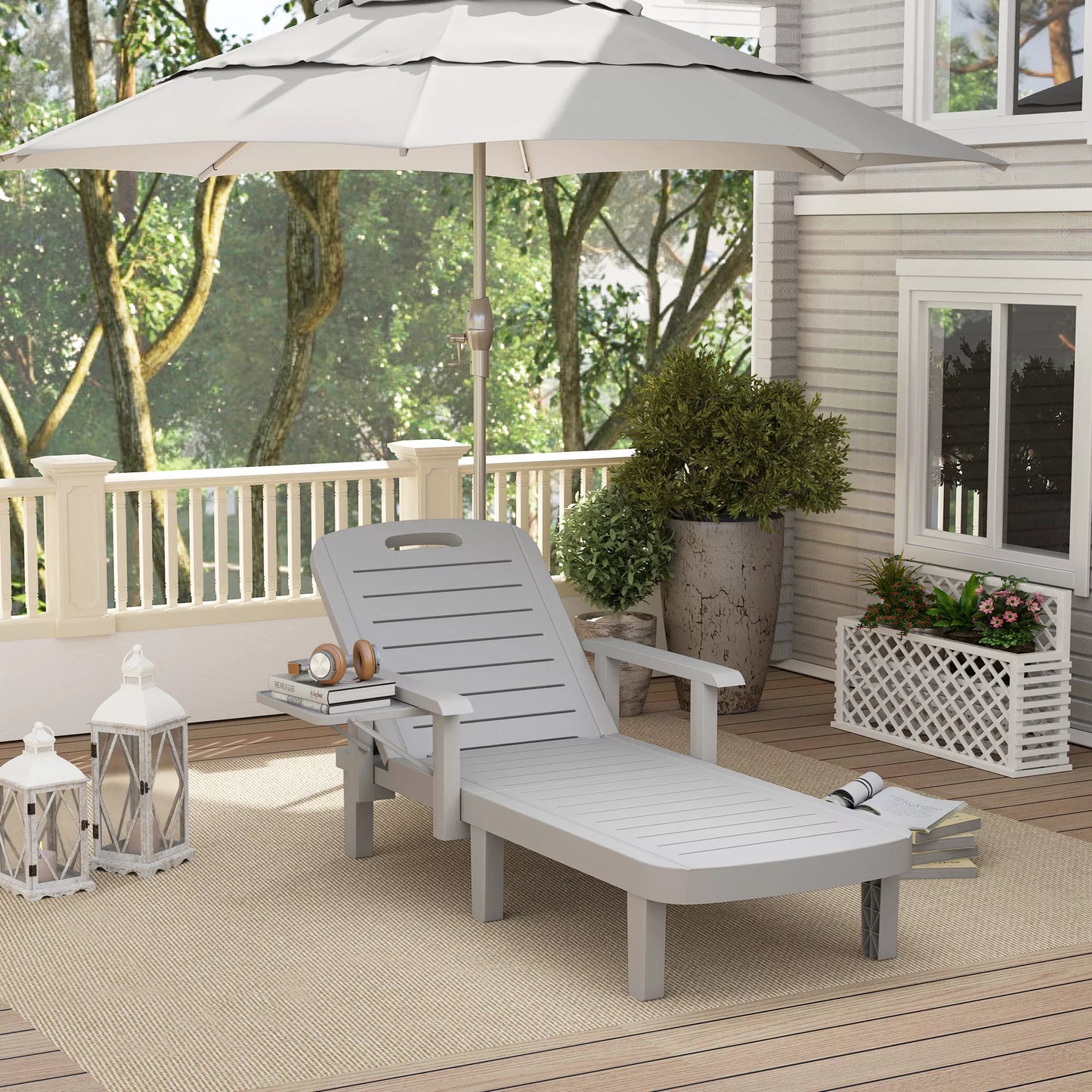 Saulės gultas Sodo gultas su šoniniu staliuku Medžio imitacijos gultas su 5 pakopų reguliuojamu atlošu Šviesiai pilkos spalvos