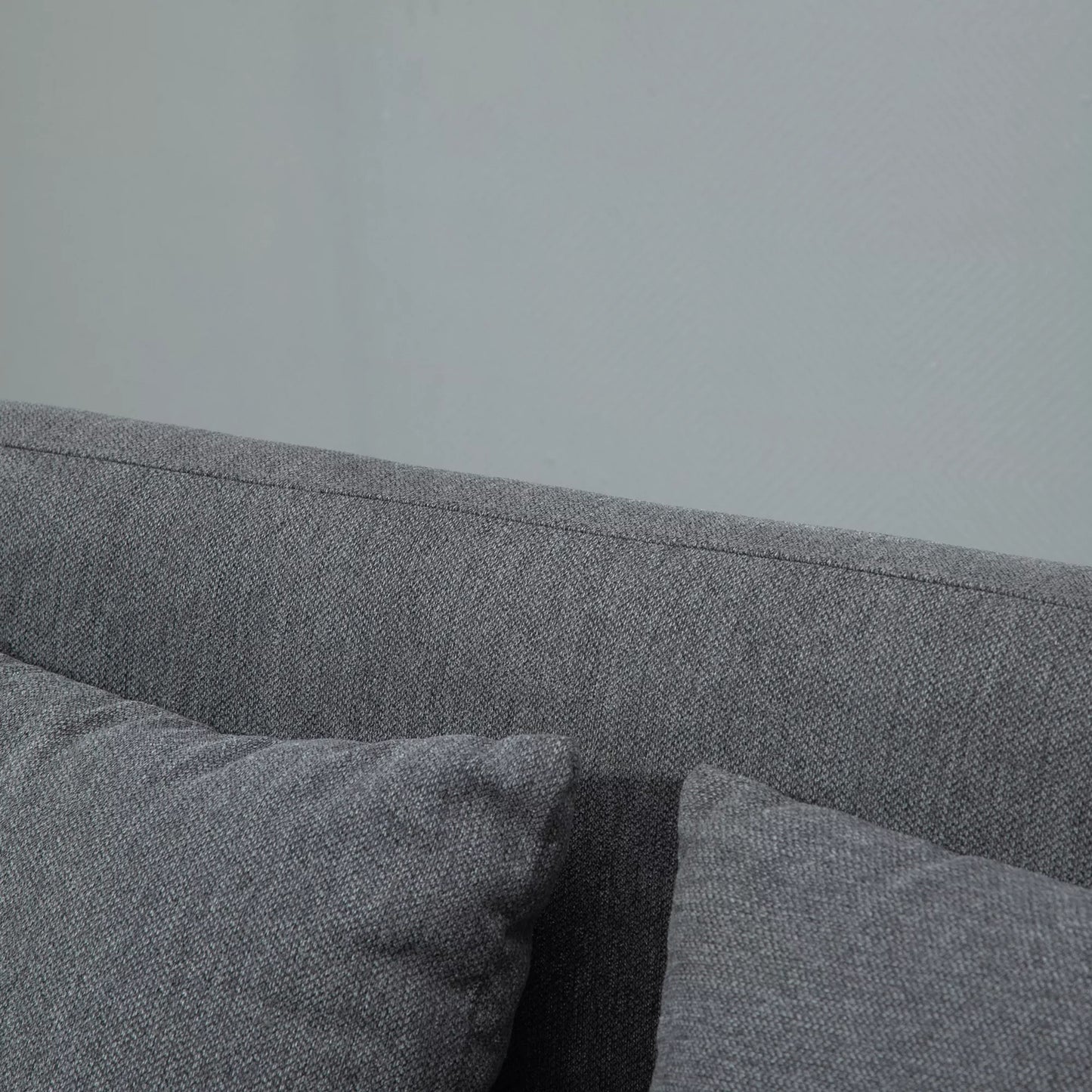2 vietų sofa su 2 dekoratyvinėmis pagalvėlėmis, mažas dvivietis fotelis su modernia aksomine apdaila, pilka 130 x 70 x 80 cm