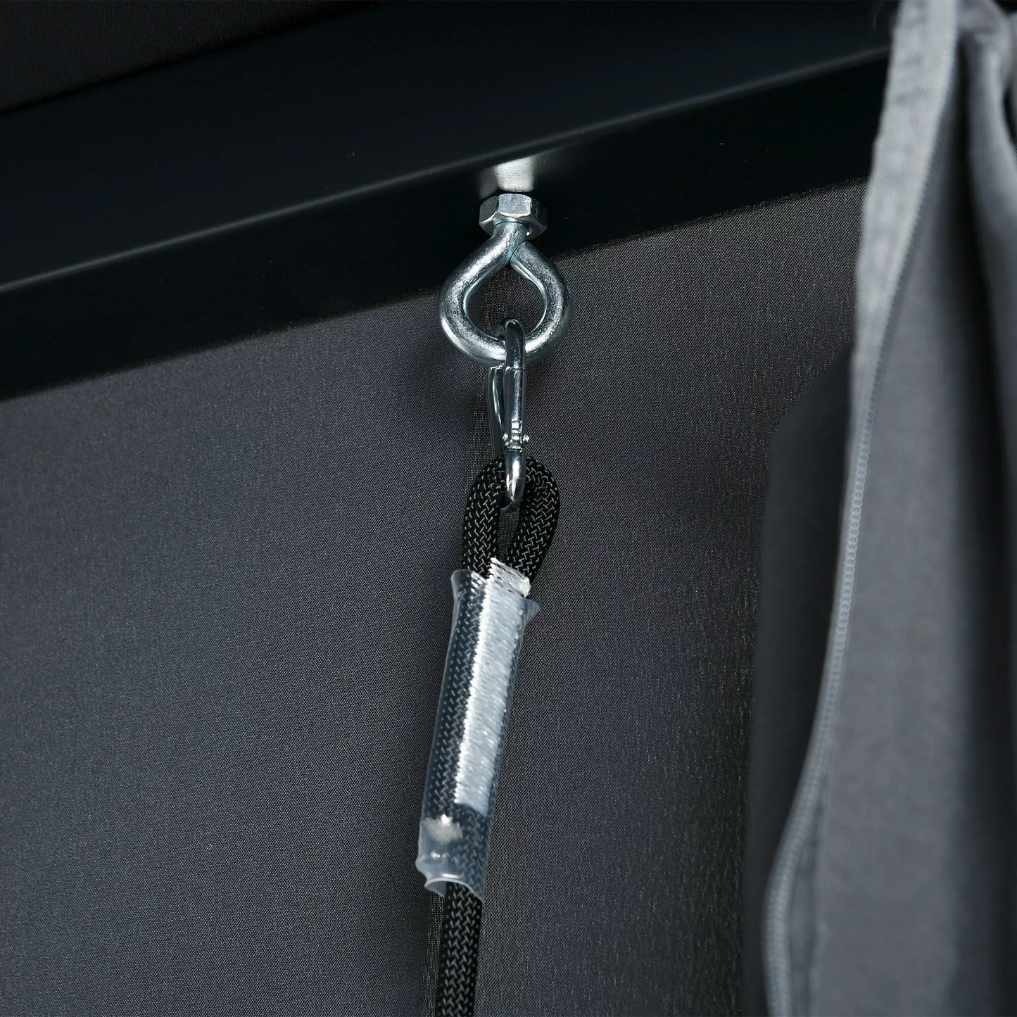 Lauko sūpynės iš PE rotango su baldakimu, su pagalvėmis, atsparios atmosferos poveikiui, 235 cm x 180 cm x 210 cm, pilkos spalvos