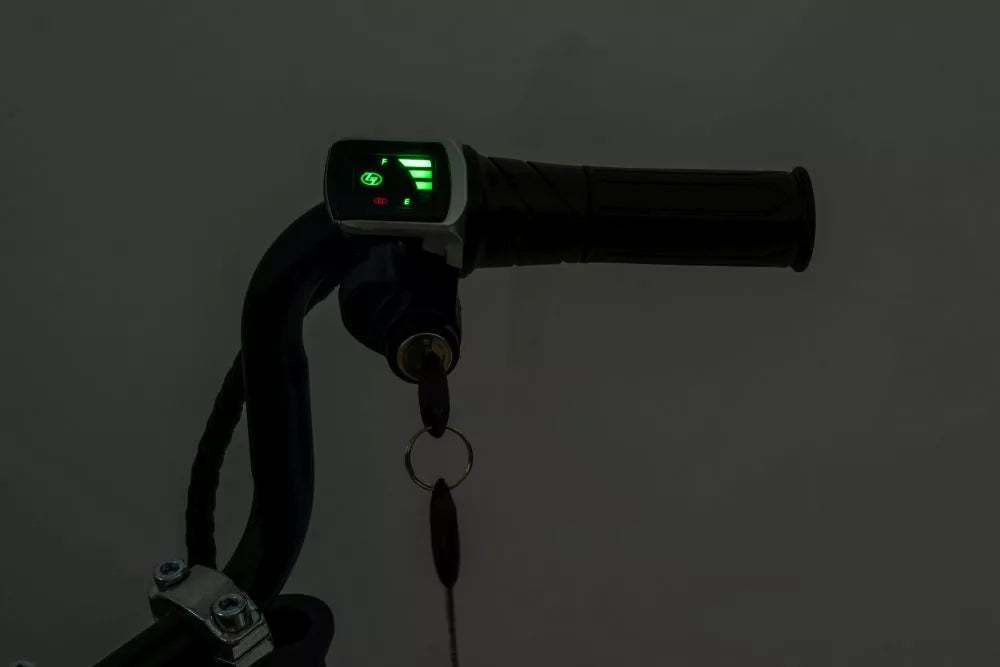 Vaikiškas elektrinis motociklas, 36 V, 7 km/h, baltas