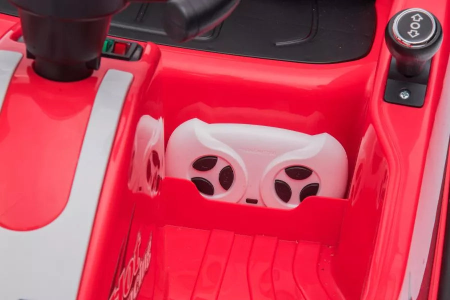 Vaikiškas elektromobilis, 2x6V, 2-3 km/h, su nuotolinio valdymo pultu, raudonas