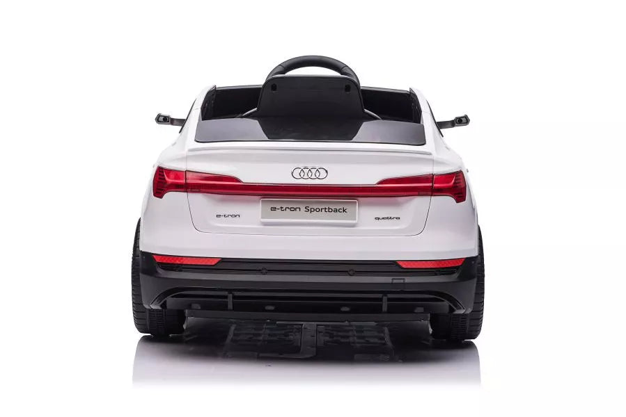 Vaikiškas elektromobilis Audi e-tron, 12V, su nuotolinio valdymo pultu, baltas