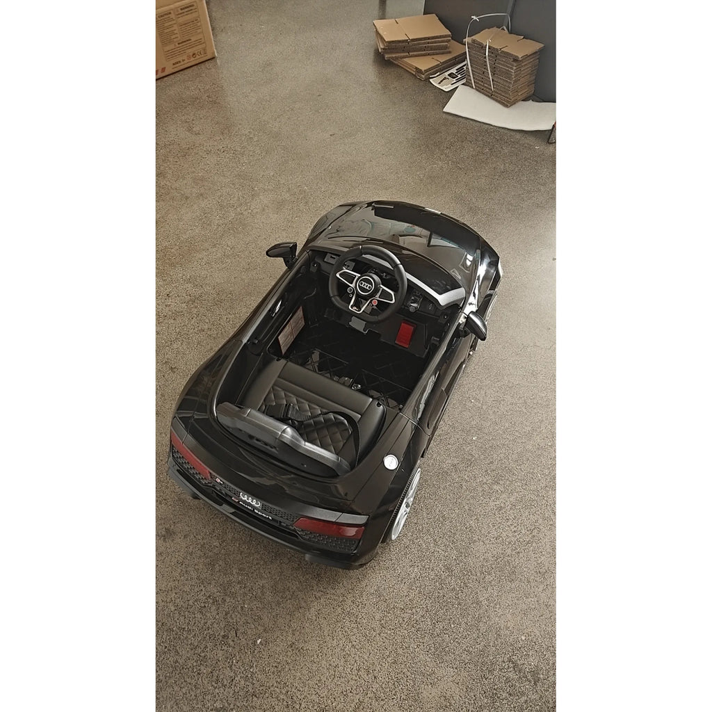 Vaikiškas elektromobilis Audi R8 Spyder su nuotolinio valdymo pulteliu, nuo 3 metų, juodas