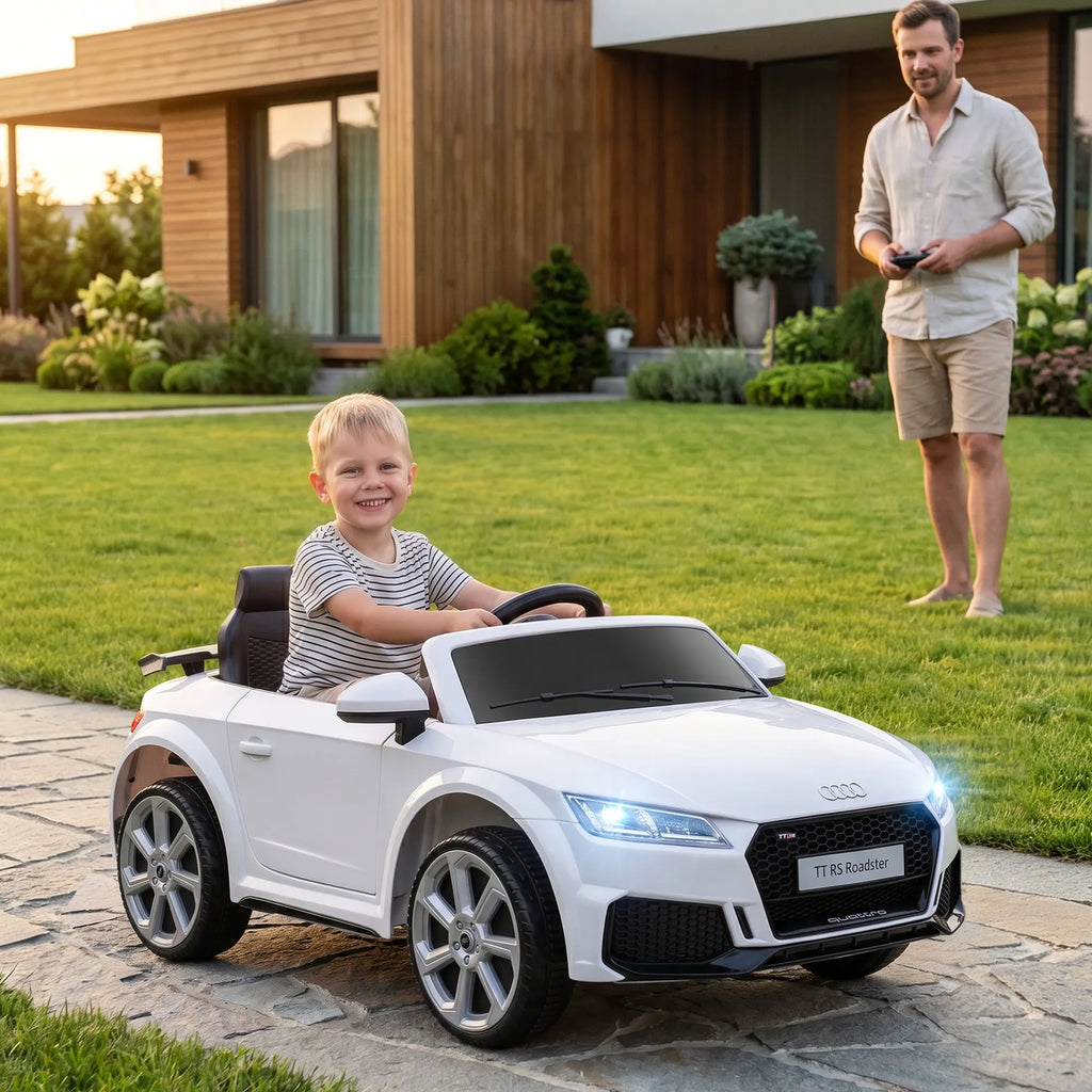 Vaikiškas elektromobilis Audi TT RS 3-5 metų vaikams, baltas