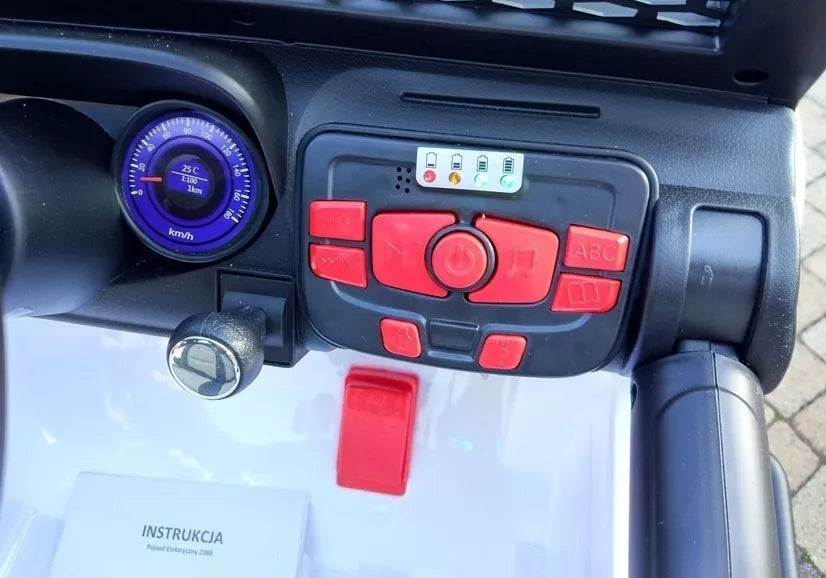 Vaikiškas elektromobilis Jeep, 12 V, 4x45 W, baltas