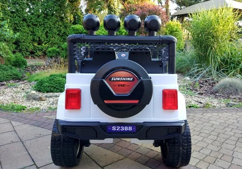 Vaikiškas elektromobilis Jeep, 12 V, 4x45 W, baltas