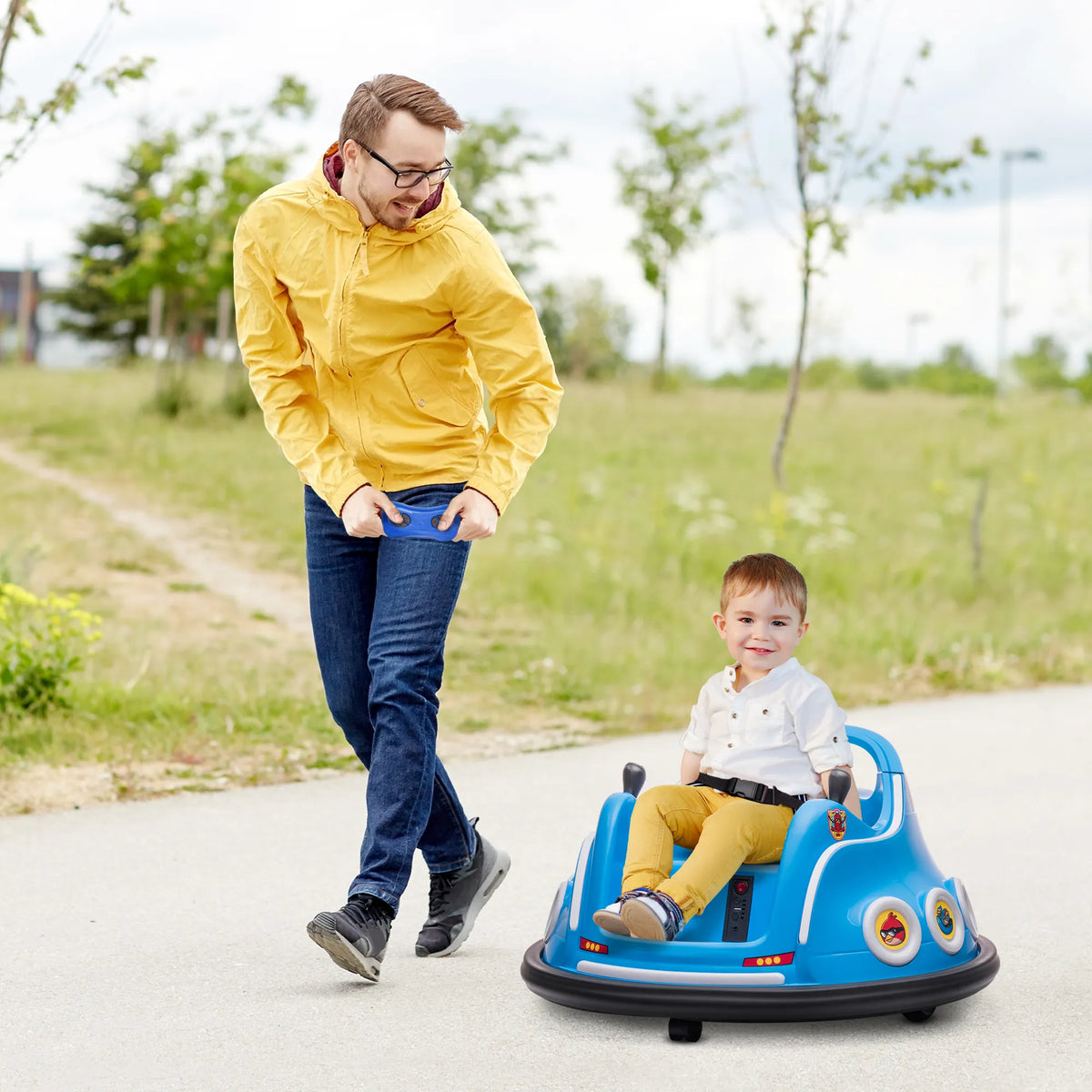 Vaikiškas elektromobilis mašinėlė, 360° sukimasis, 3-5 metų vaikams, su nuotolinio valdymo pultu, mėlynas