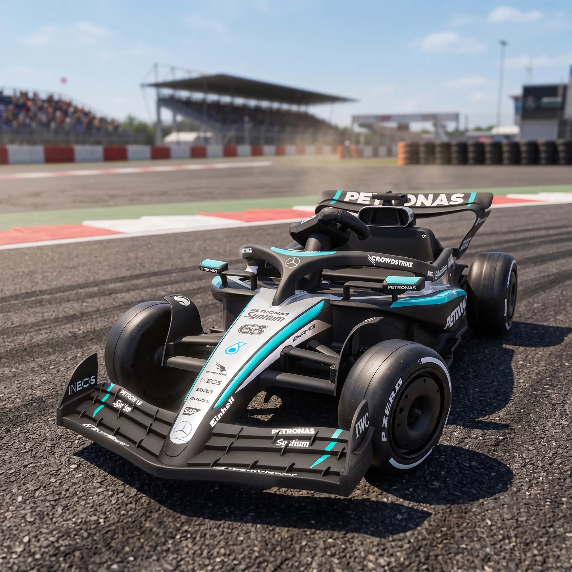 Vaikiškas elektromobilis Mercedes-AMG PETRONAS F1 Go-Kart, 12 V, su ličio baterija