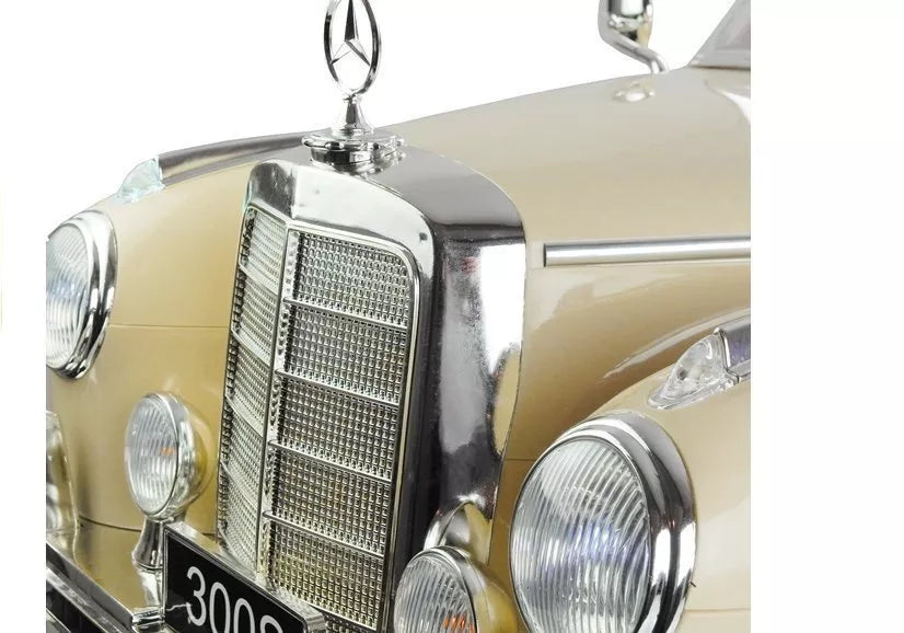 Vaikiškas elektromobilis Mercedes-Benz 300S, 12 V, beige
