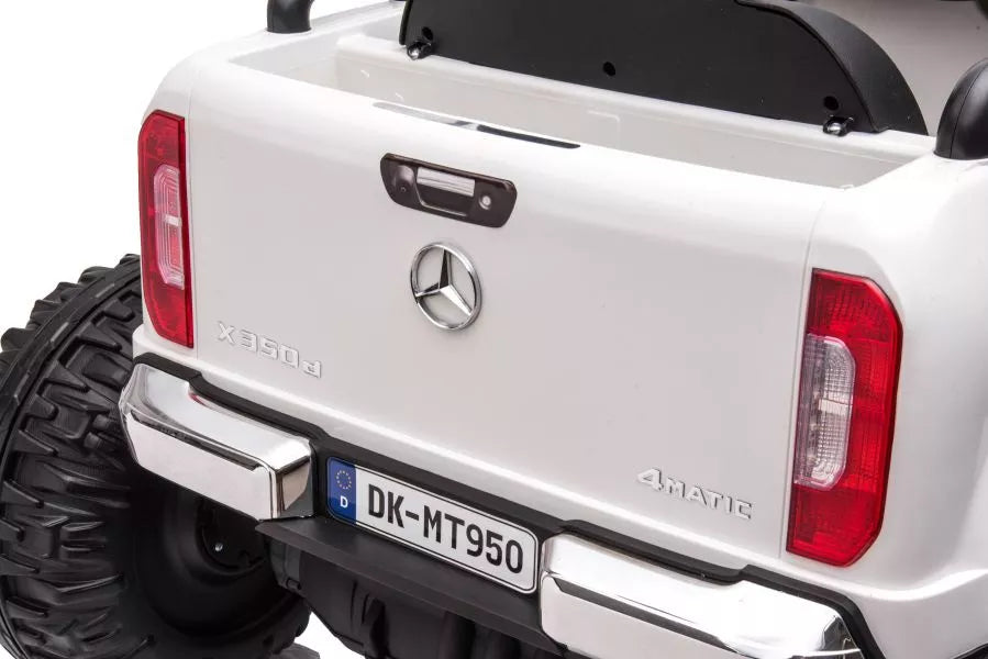 Vaikiškas elektromobilis Mercedes-Benz X-Class, 12V, 4x45W, su odine sėdyne ir EVA ratais, baltas