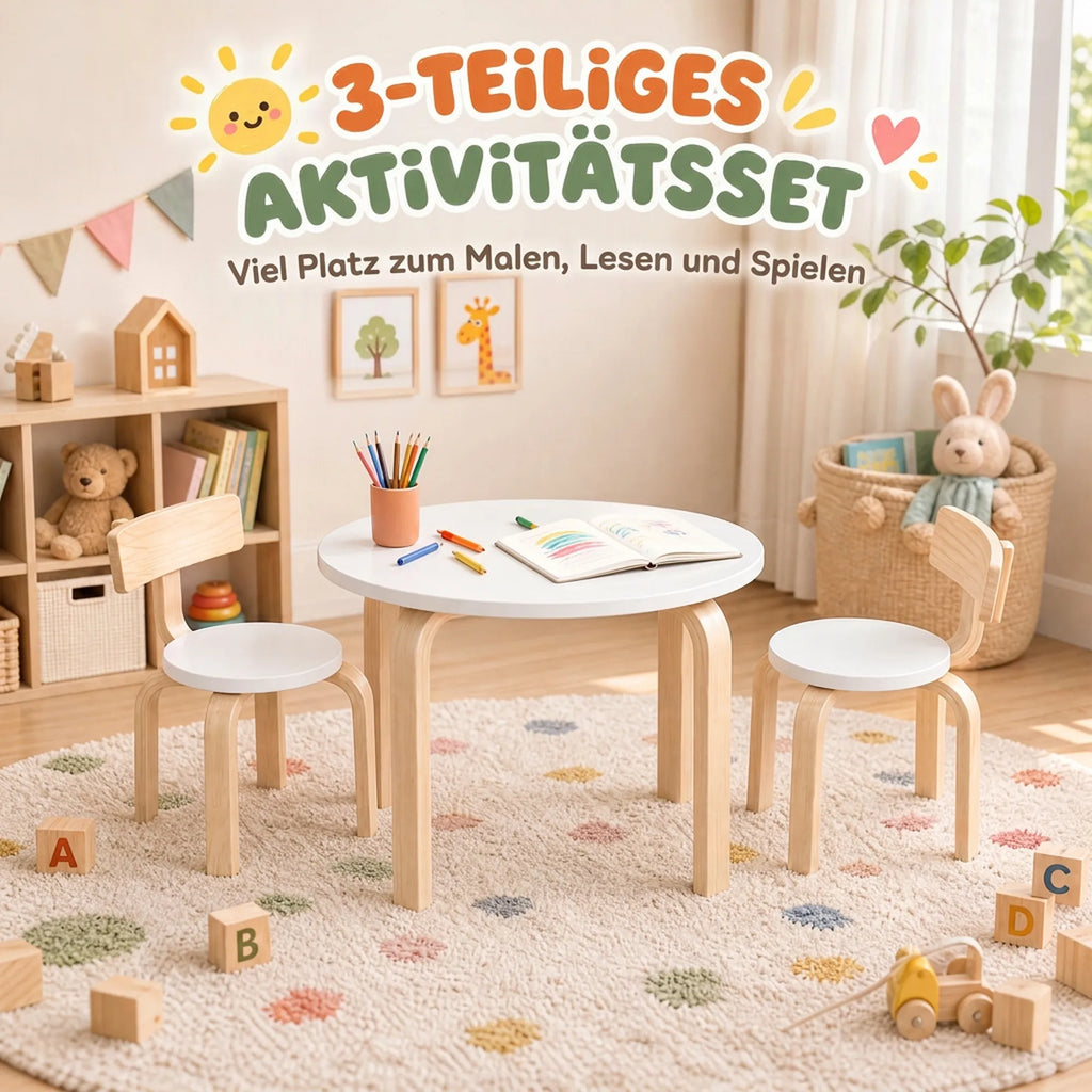 Stalas su piešimo reikmenimis ir atverstu paveikslėlių albumu