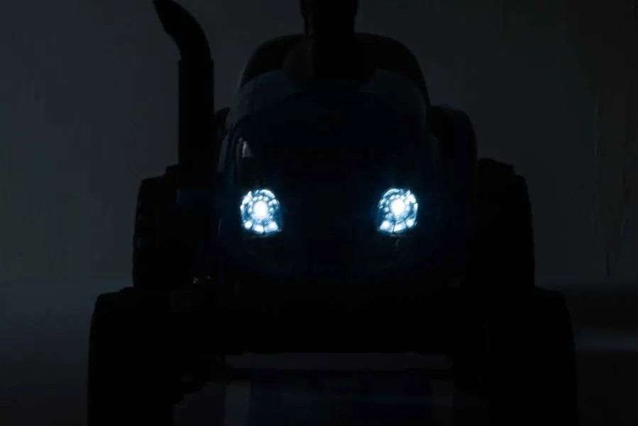 Vaikiškas traktorius New Holland su priekaba, 6 V, mėlynas