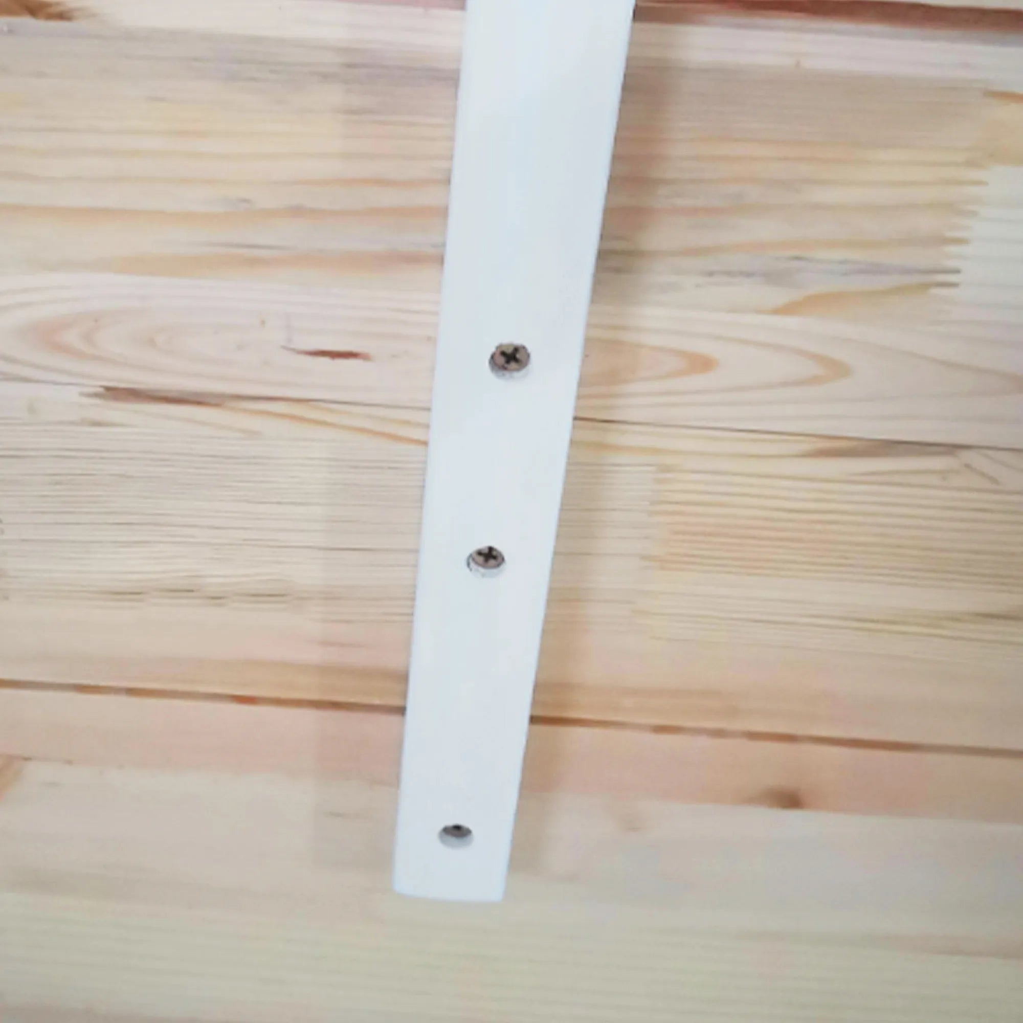 Valgomojo stalas 120 x 75 cm, baltas su natūralaus medžio spalva