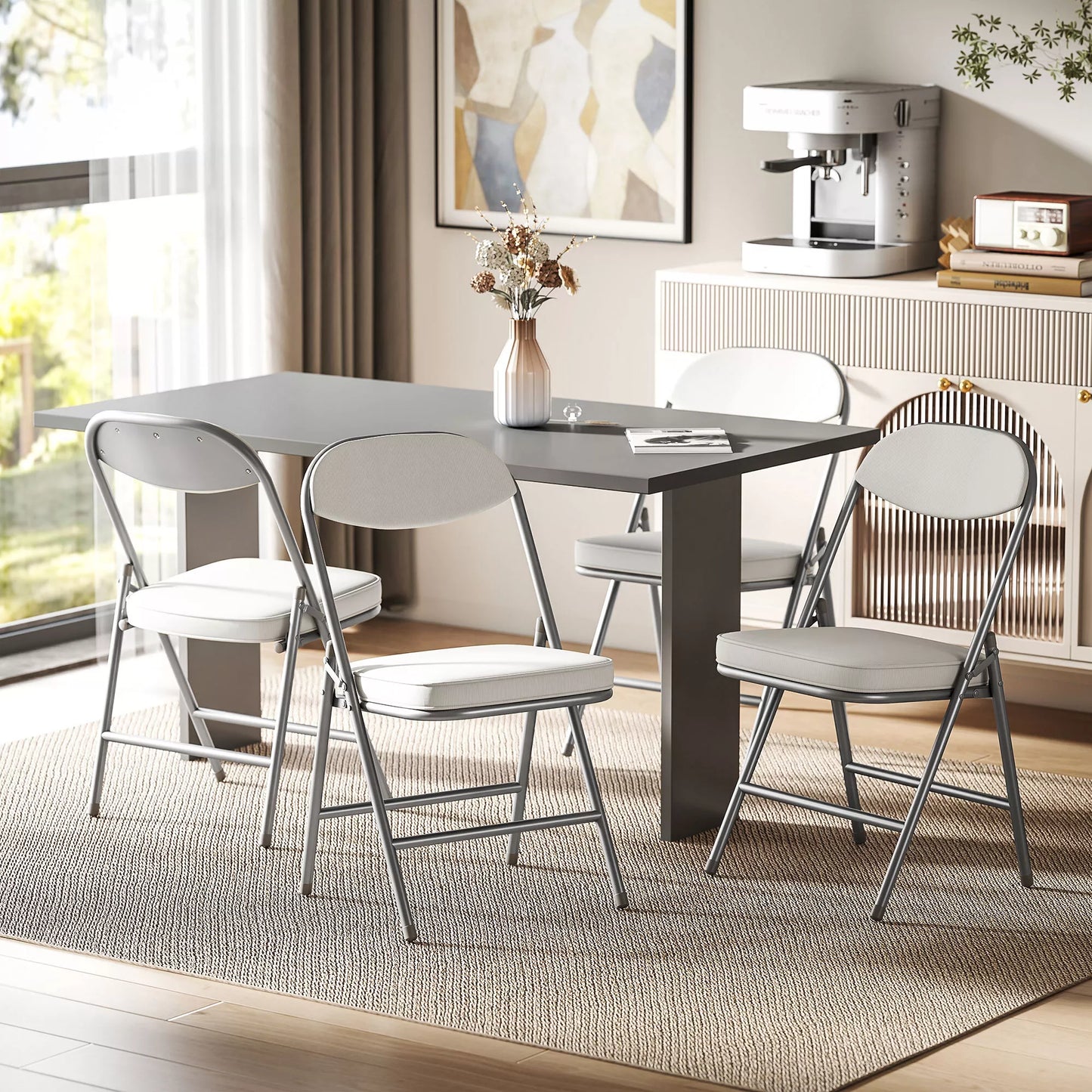 4 vnt. minkštų sulankstomų kėdžių komplektas, sulankstomos kėdės su kordiniu užvalkalu, atlošu, metaliniu rėmu, kreminės baltos