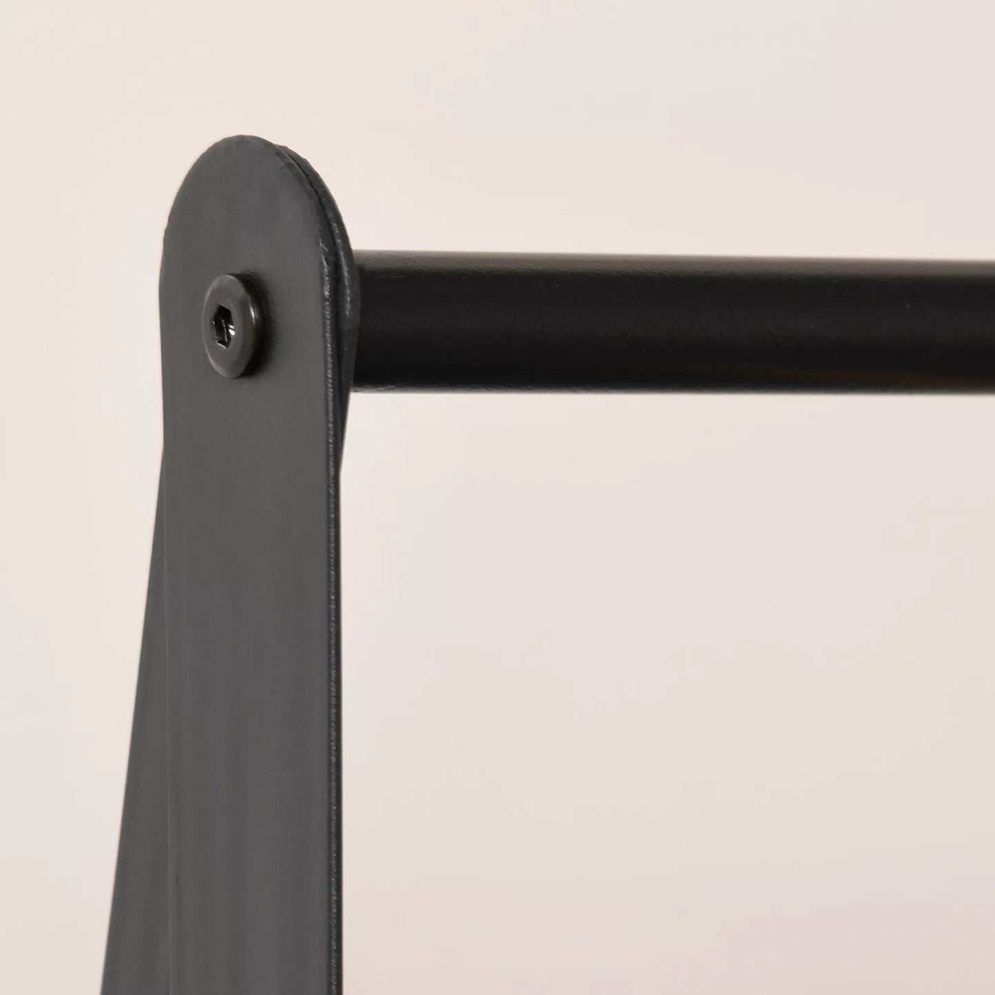 Drabužių kabykla su batų lentyna, metalas + mediena, juoda + natūrali, 64 x 42,5 x 149 cm