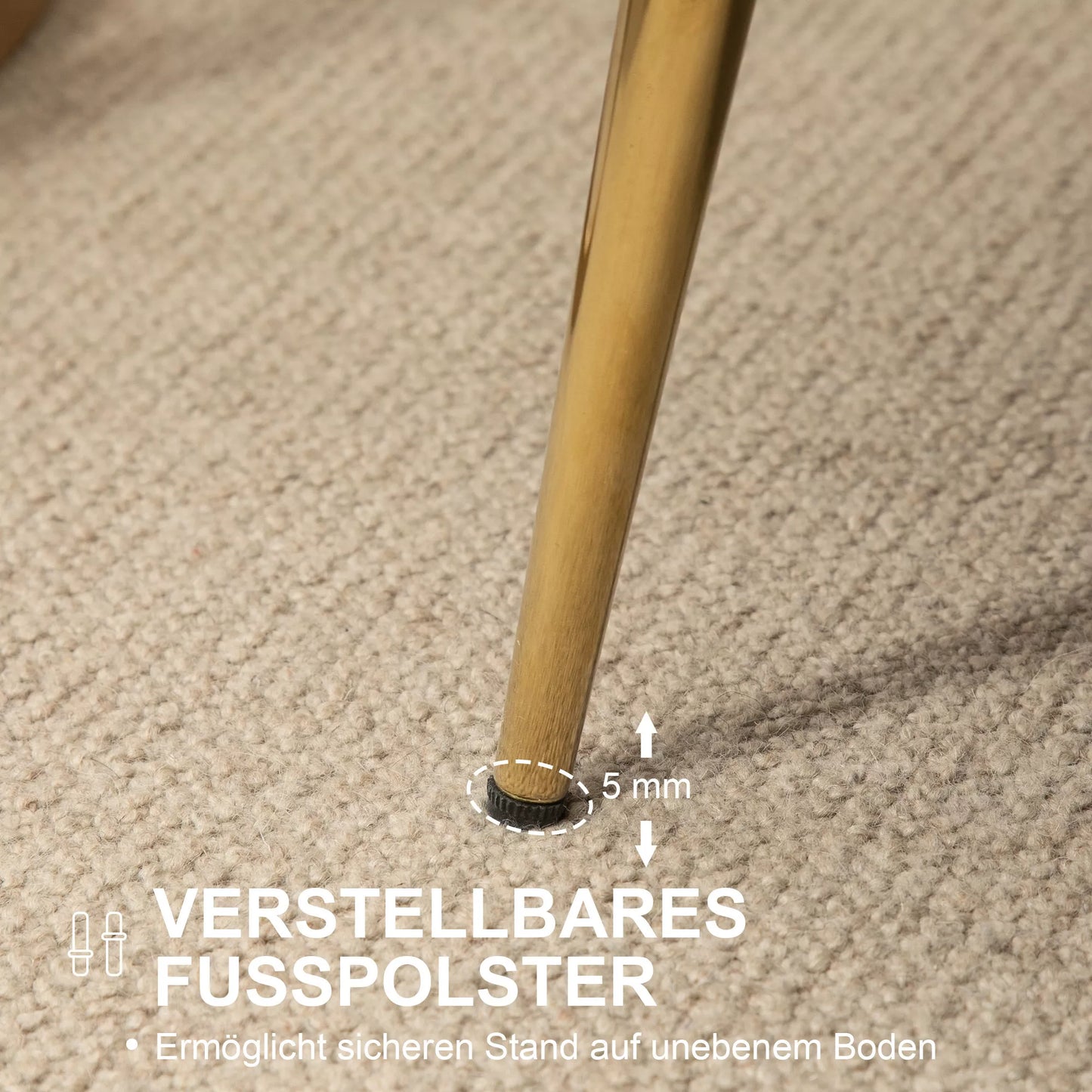 Vintažinė dvivietė sofa, minkštasuolis, apmušti baldai, aksomo išvaizda, iki 150 kg, kreminė/auksinė