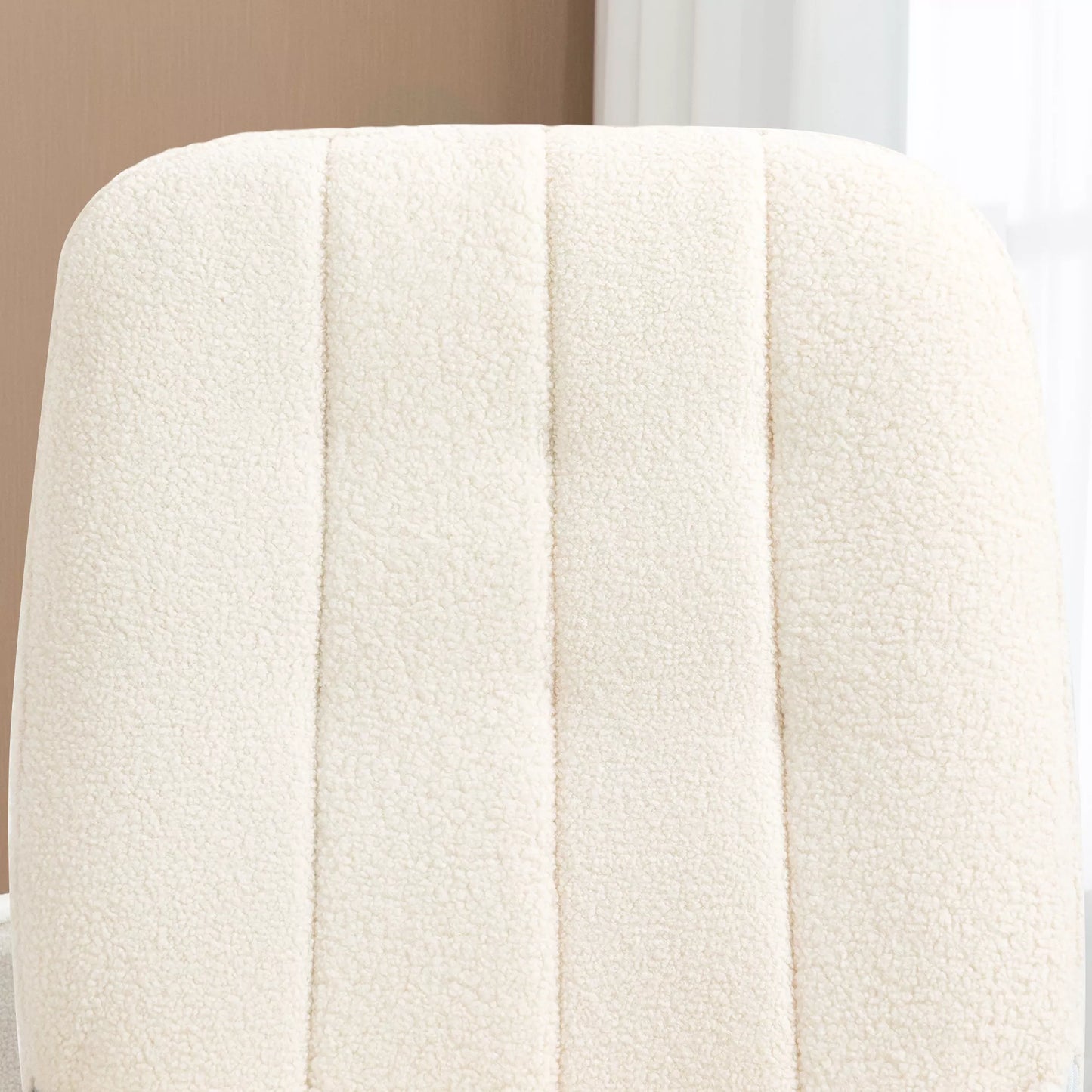 Supamasis krėslas su Sherpa vilnos audiniu 63 cm x 95 cm x 97 cm Natūralus+ Kreminis