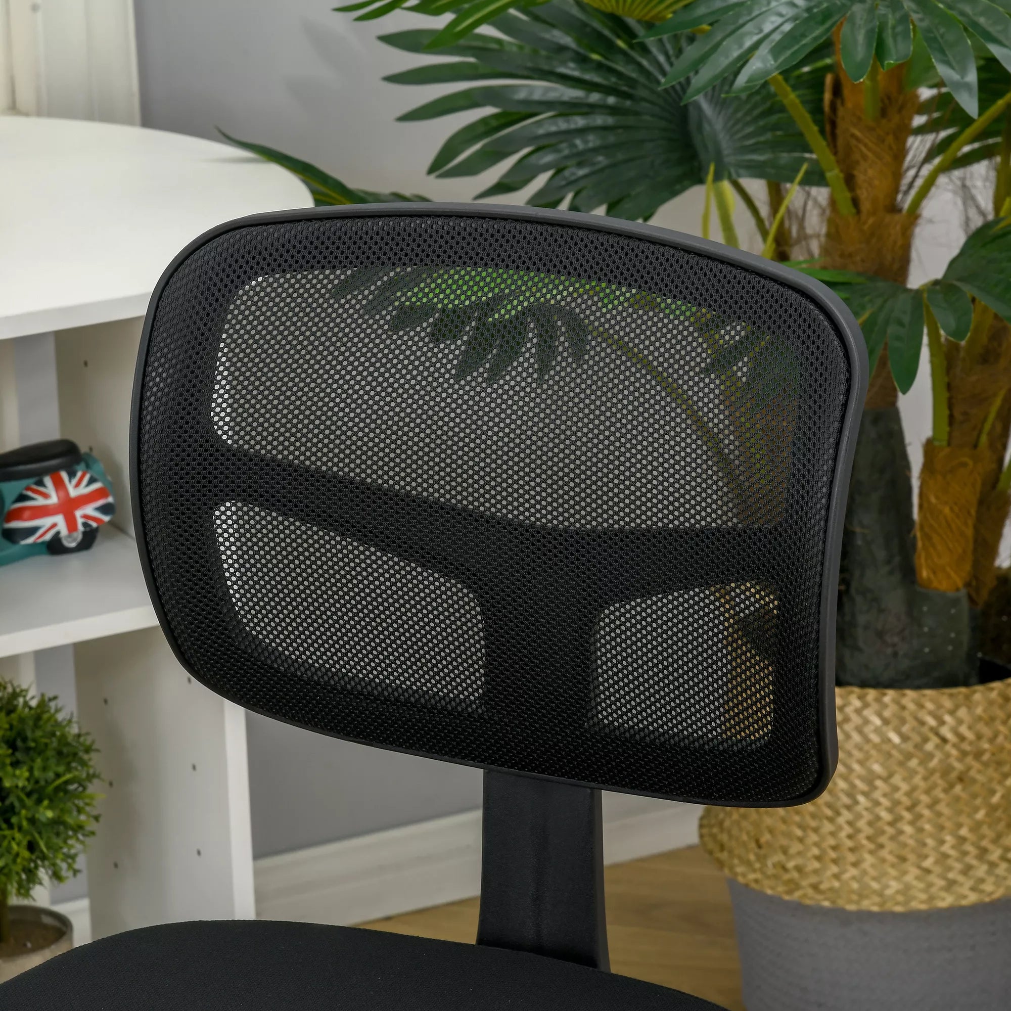 Biuro kėdė Ergonomiška biuro kėdė, aukščio reguliuojama sukiojama kėdė, taupanti vietą Juoda
